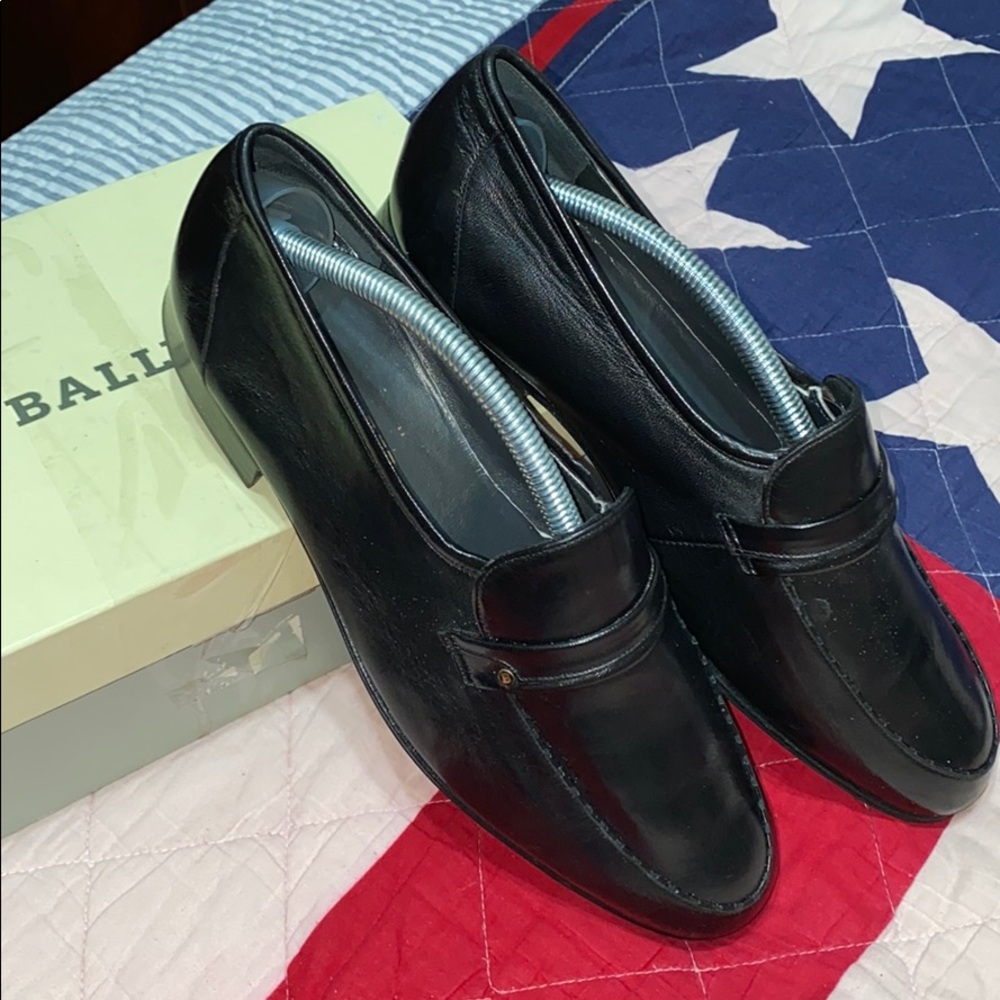 BALLY - Picture 3 of 7